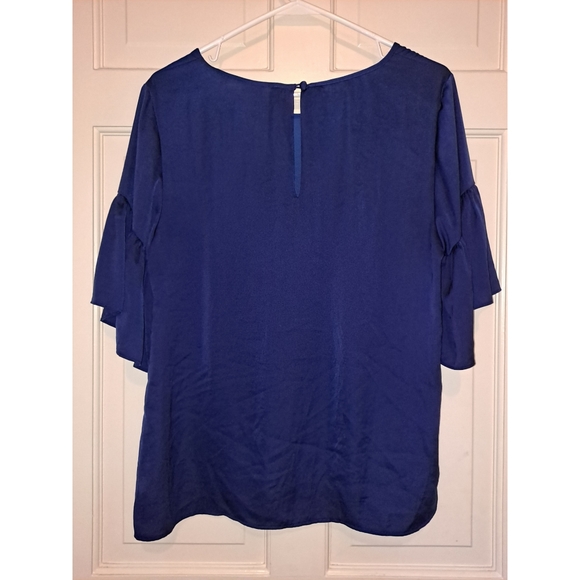 Cabi blue bell sleeve blouse size Medium short sleeve - Picture 2 of 11